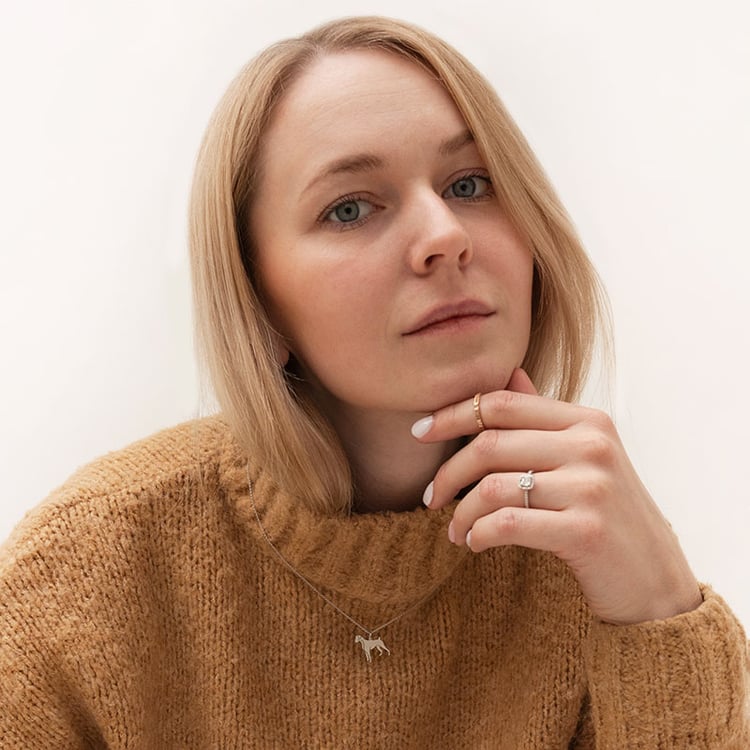 Strieborný prívesok v tvare psa s gravírom Boxer 98584