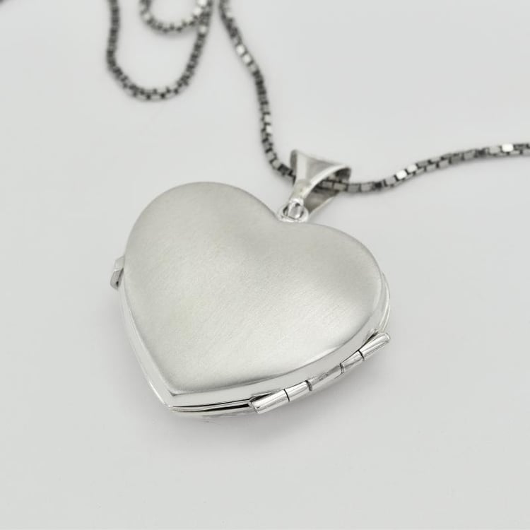 Náhrdelník zo striebra 25840