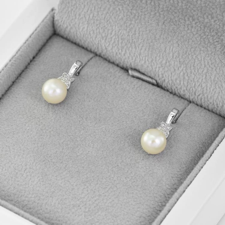 Elegantné náušnice s perlami a diamantmi 44968