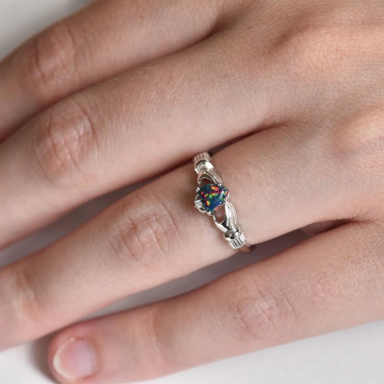 Claddagh prsteň s opálom 20549