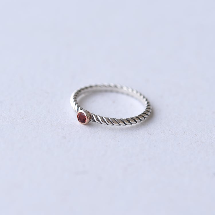 Granátový prsteň 59106