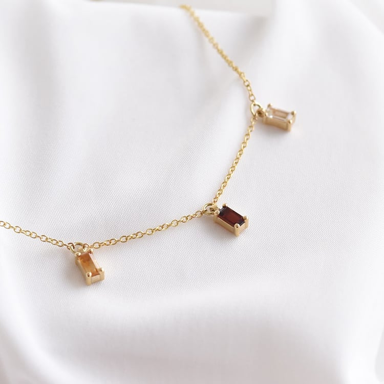 Zlatý náramok s drahokamami 90241