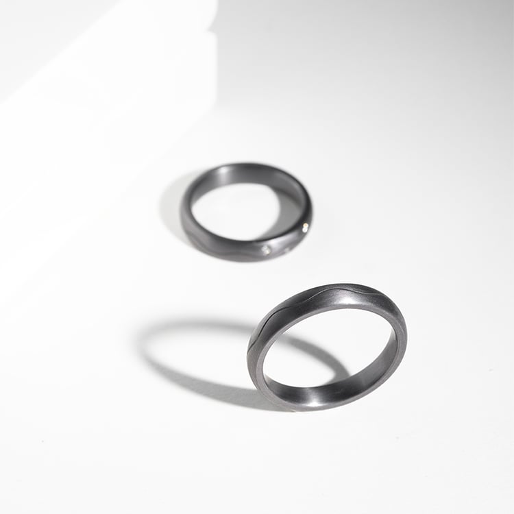 Tantalové snubné prstene s diamantmi Basile 123385