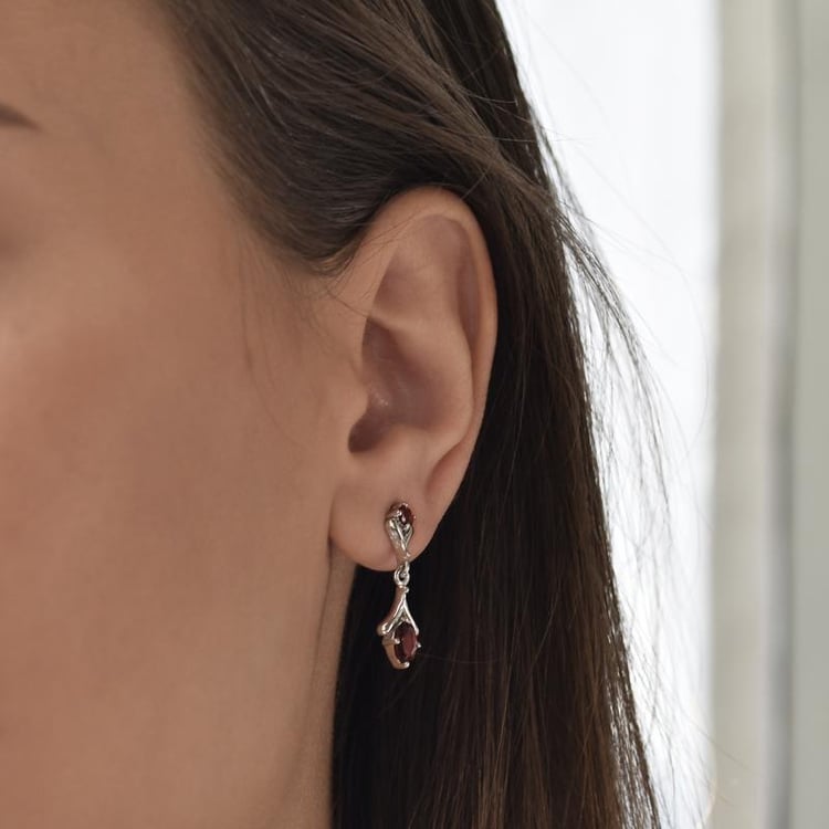 Náhrdelník s granátmi 32543