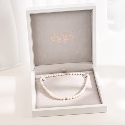 Luxusná darčeková krabička na náhrdelníky Nero