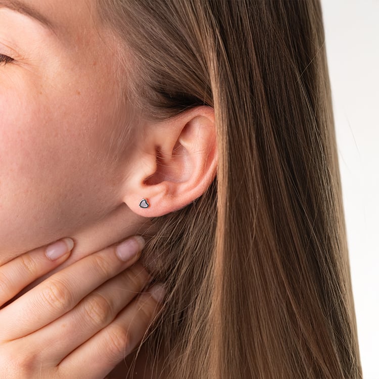 Zlaté detské náušnice srdiečka s perleťou Moana 149075