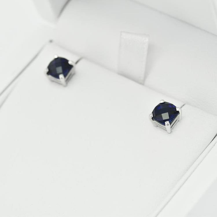 Cushion zafíry 16603