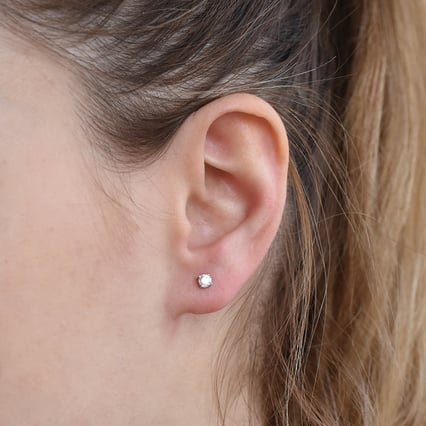 Náušnice s výberom karátovej váhy lab-grown diamantov Marget