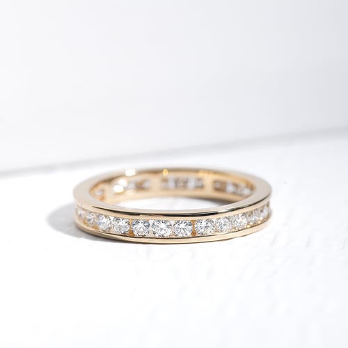 Eternity prsteň s round diamantmi Albine