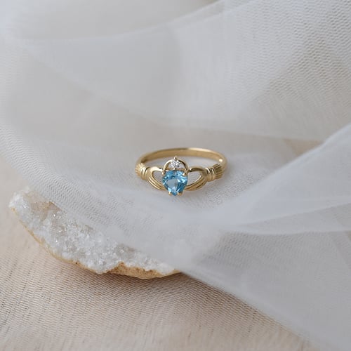 Zlatý claddagh prsteň s topásom a diamantom Valma
