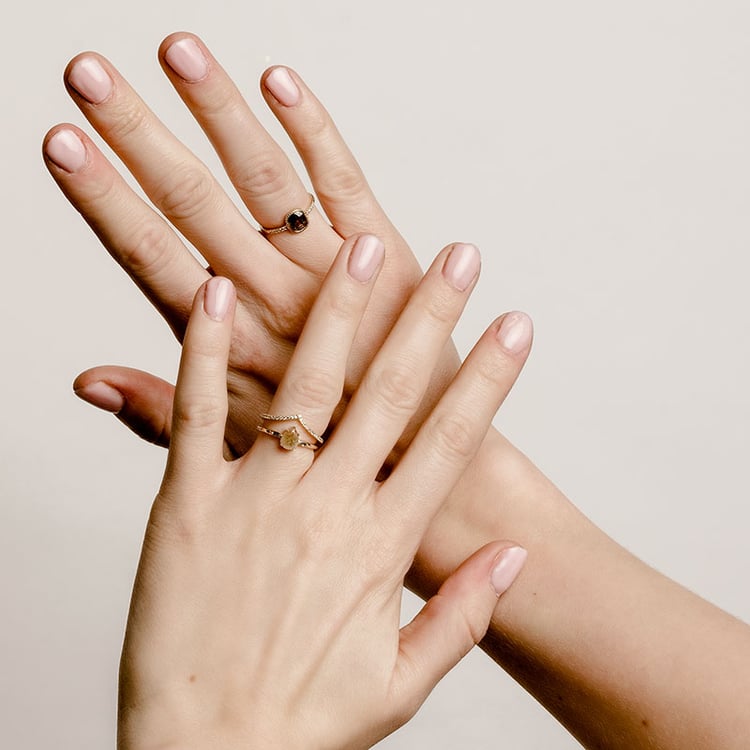 Prsteň s emerald salt and pepper diamantom a lab-grown diamantmi Miriam 97070