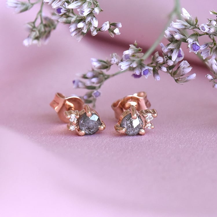 Zlaté cluster náušnice s diamantom 78904