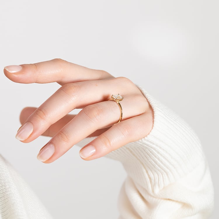 Strieborný prsteň s emerald moissanitom s výberom veľkosti Olson 151916