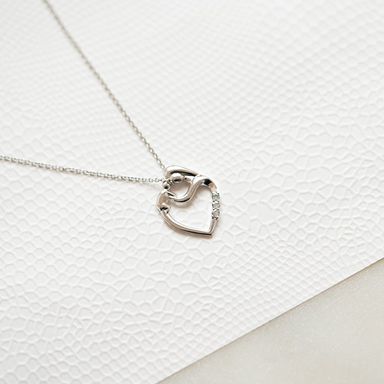 Strieborný prívesok matka a dieťa s drahokamami podľa vášho výberu Remy 136777