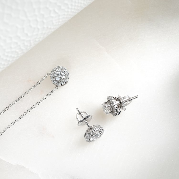 Halo kolekcia šperkov s IGI certifikovanými 0.30ct lab-grown diamantmi Arjan 131501