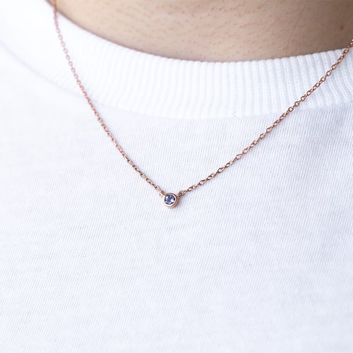 Strieborný minimalistický náhrdelník s tanzanitom Vieny
