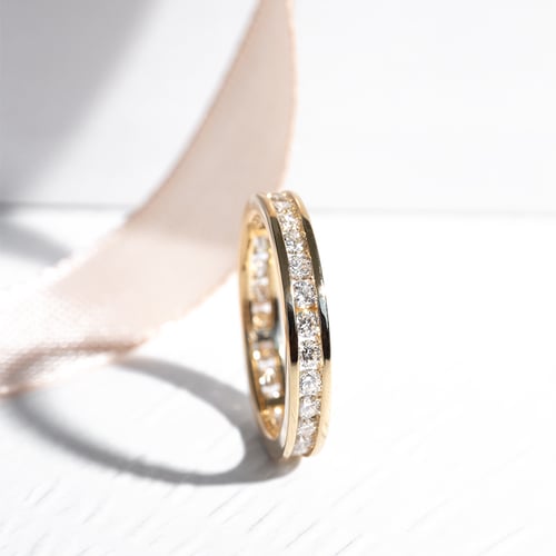 Eternity prsteň s round diamantmi Albine