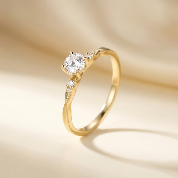 Zásnubný prsteň s výberom písmen a lab-grown diamantmi Mileva 166789