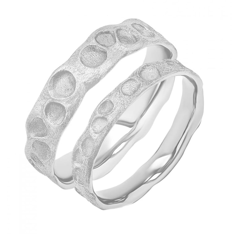 Svadobné obrúčky s atypickým povrchom zo zlata Iris