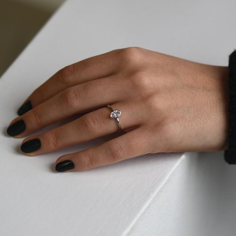 Prsteň s diamantom 49525