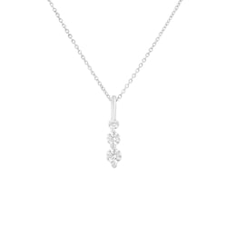 Prívesok so žiarivými diamanty Nirmala