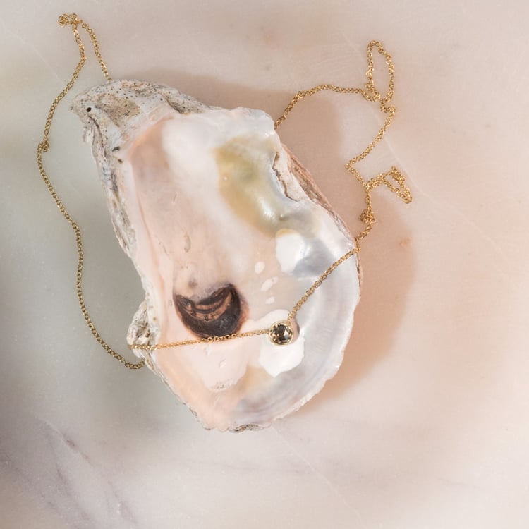 Minimalistický náhrdelník so salt and pepper diamantom Allen 103543