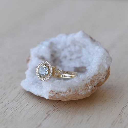 Zlatý prsteň s akvamarínom a diamantmi Heleno