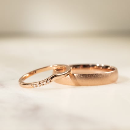 Strieborný vykrojený prsteň s lab-grown diamantmi Norene