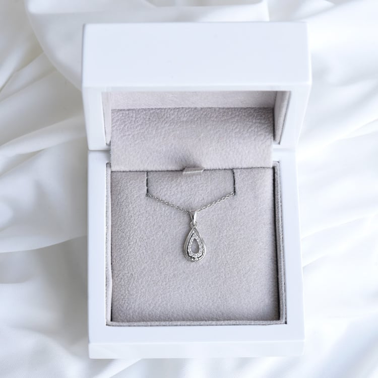 Diamantový prívesok zo zlta 84937