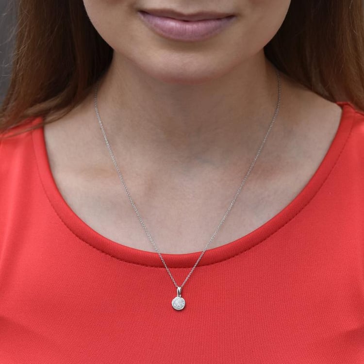 Zlatý náhrdelník plný diamantov 45000