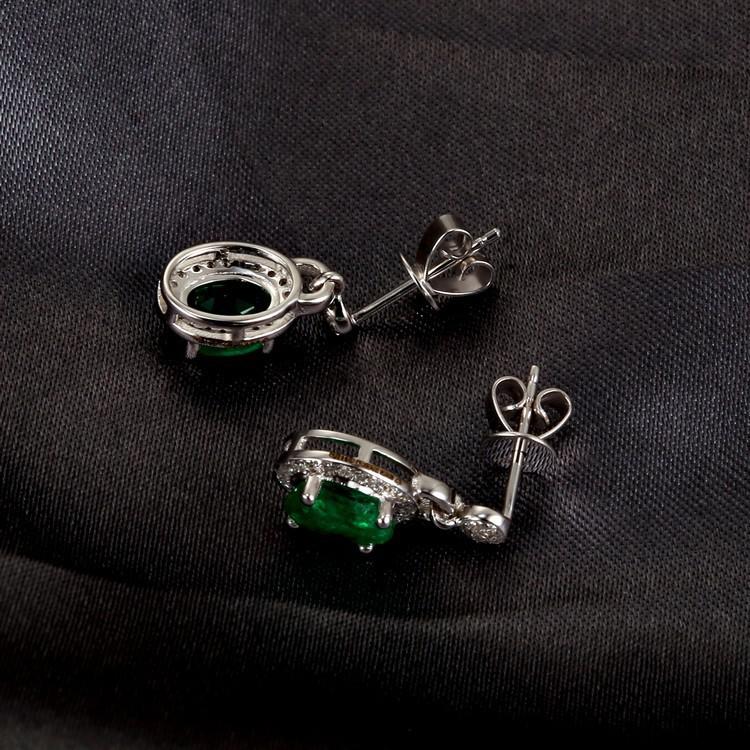 Smaragdy s diamantmi v náušniciach 4923