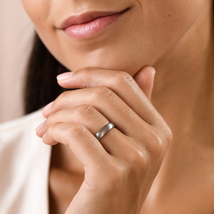 Titanový snubní prsten Cody 161395