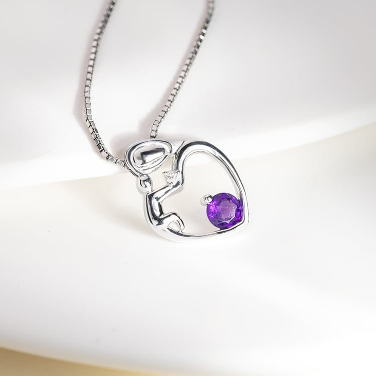 Prívesok matka a dieťa s ametystom a diamantom Heli 151136