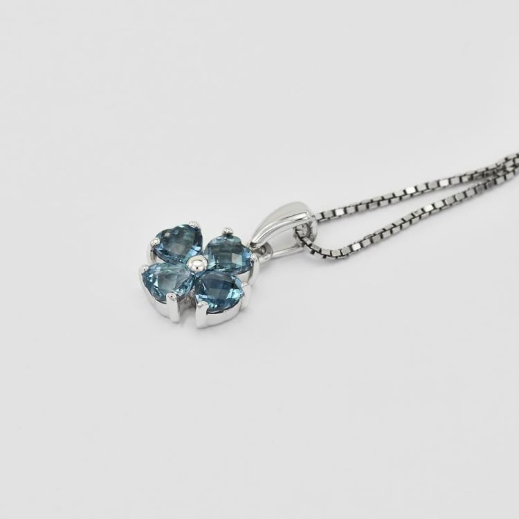 Prívesok zo striebra 28213