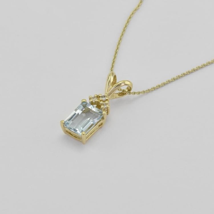 Zlatý prívesok 39396