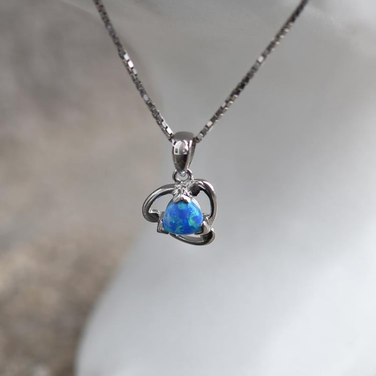 Prívesok s opálom 23098