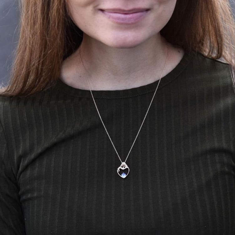 Zlatý prívesok matka a dieťa s tanzanitom 42449