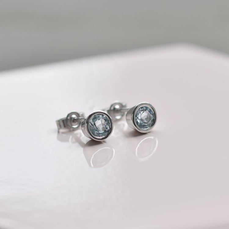 Bezel náušnice s akvamarínmi Sontre 40348