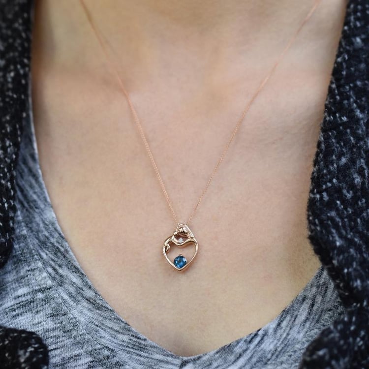 Náhrdelník z ružového zlata 27180