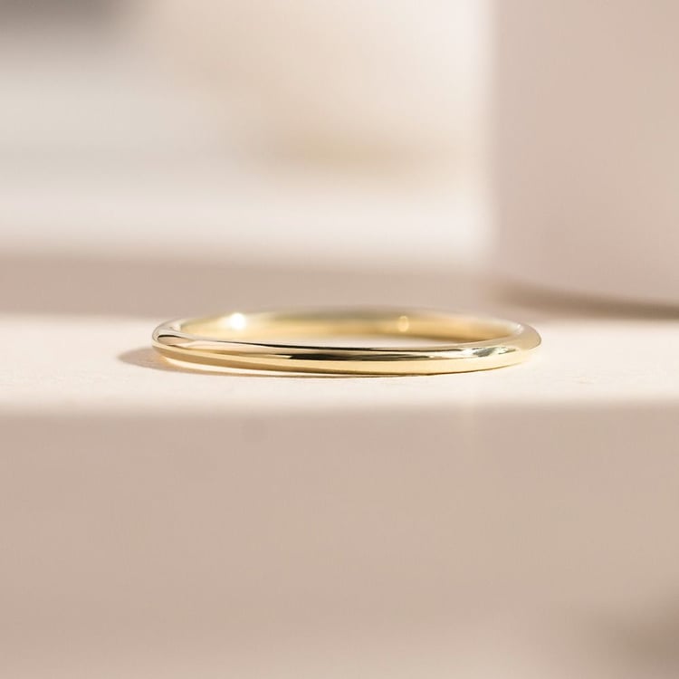 Svadobné decentné zlaté obrúčky s diamantom Ralean 157179