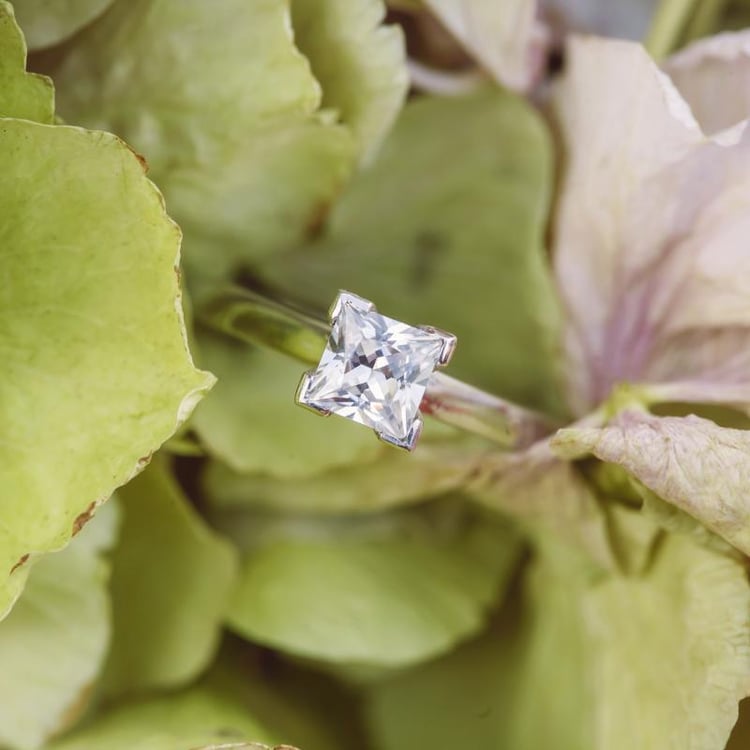 Prsteň s princess diamantom 12270