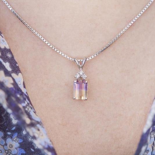Ametrínový náhrdelník s diamantom 65636