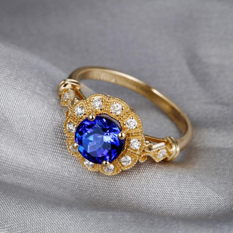 Tanzanitový zásnubný prsteň 3656