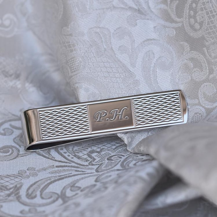 Strieborna spona s gravírom 50400