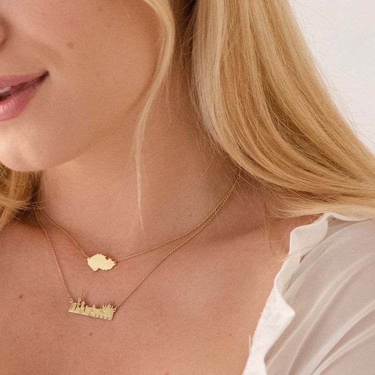 Strieborný náhrdelník mesta Praha 107082