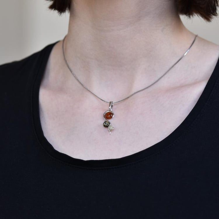 Prívesok s jantármi 26551