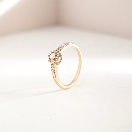 Zlatý halo prsteň s lab-grown diamantmi Hetr