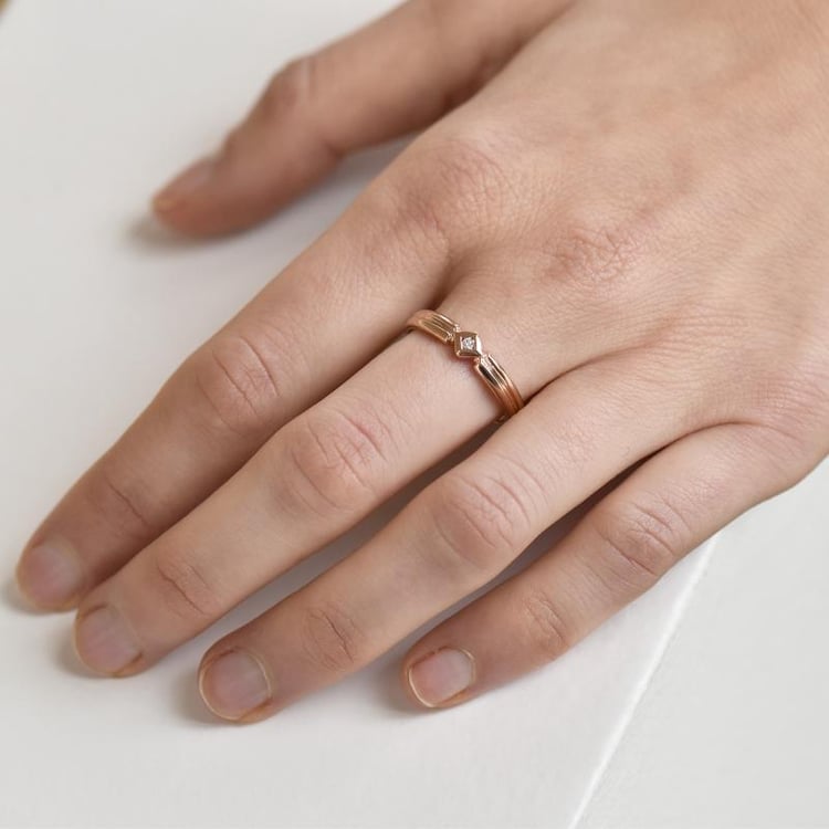 Zásnubný prsteň s diamantom Anesha 23491