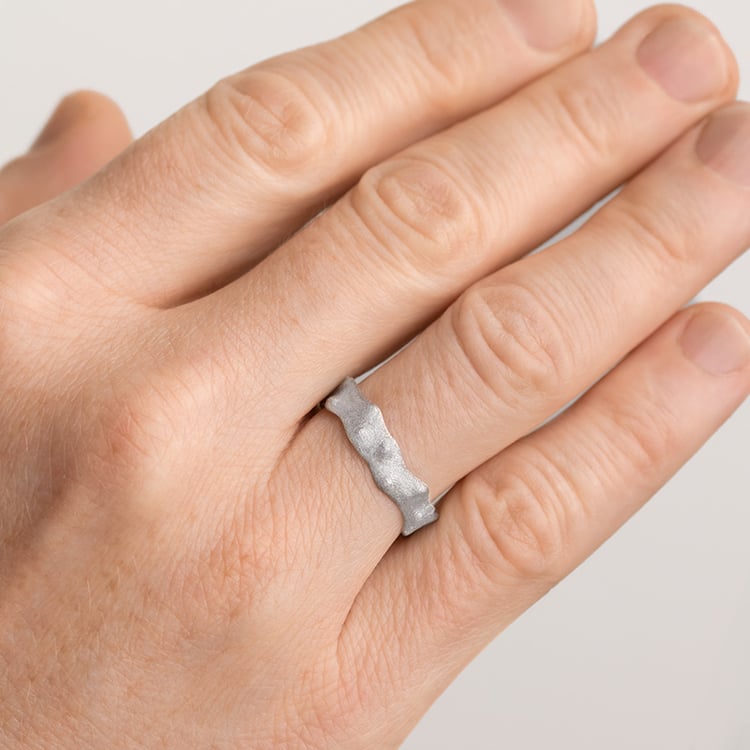 Svadobné prstene s výstupkami zo zlata s diamantmi Spikes 153793