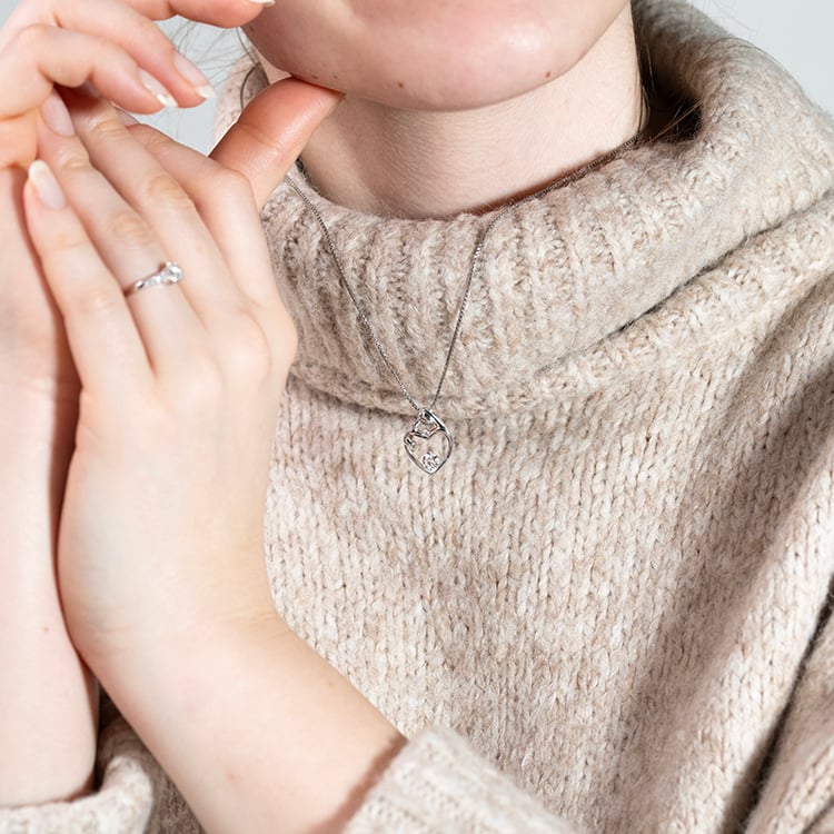 Prívesok matka a dieťa s IGI certifikovaným lab-grown diamantom Heli 150937